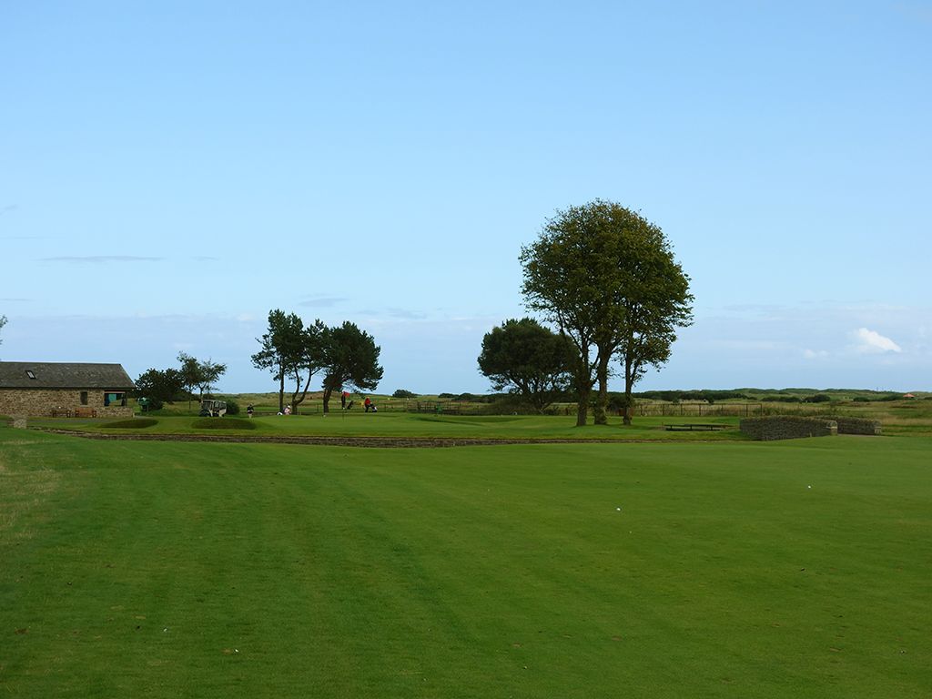 10th (South America) Hole at Carnoustie Golf Links (Championship) (446 Yard Par 4)